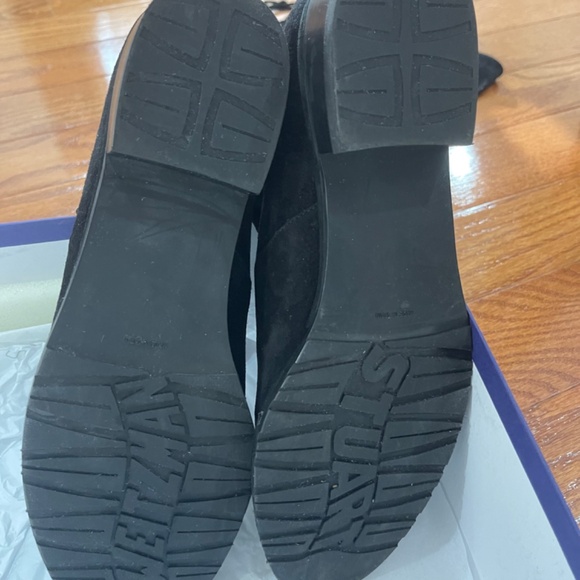 Stuart Weitzmen Lowland Black Suede - Picture 12 of 16